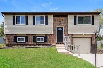 7516 Inverness Dr Indianapolis, IN 46237